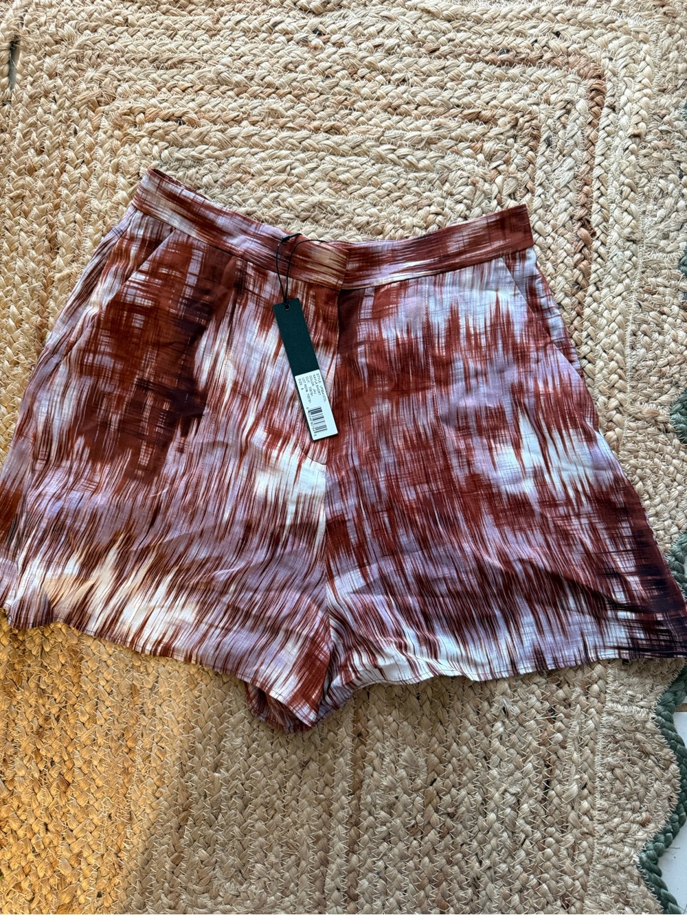 NWT Women’s Red Pleated Shorts from Elizabeth and James